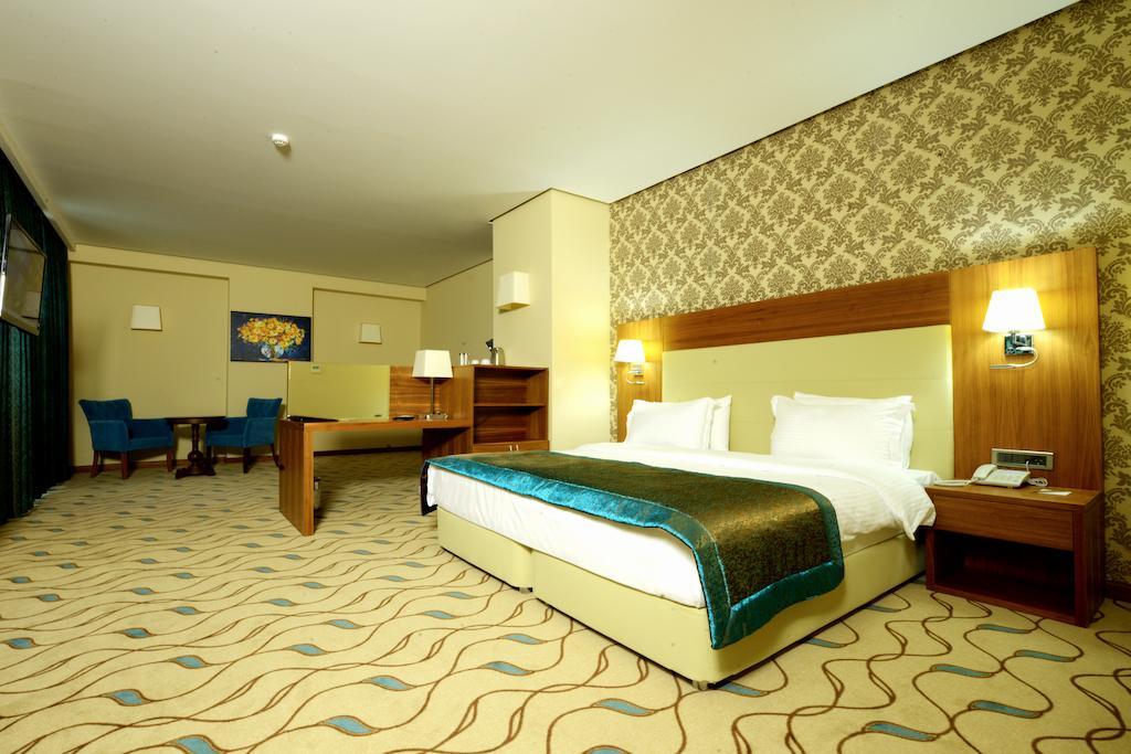 Margi Hotel Edirne Exterior foto Suite